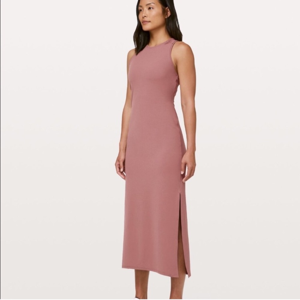 SOLD Lululemon Get Going Dress Red Dust size 8